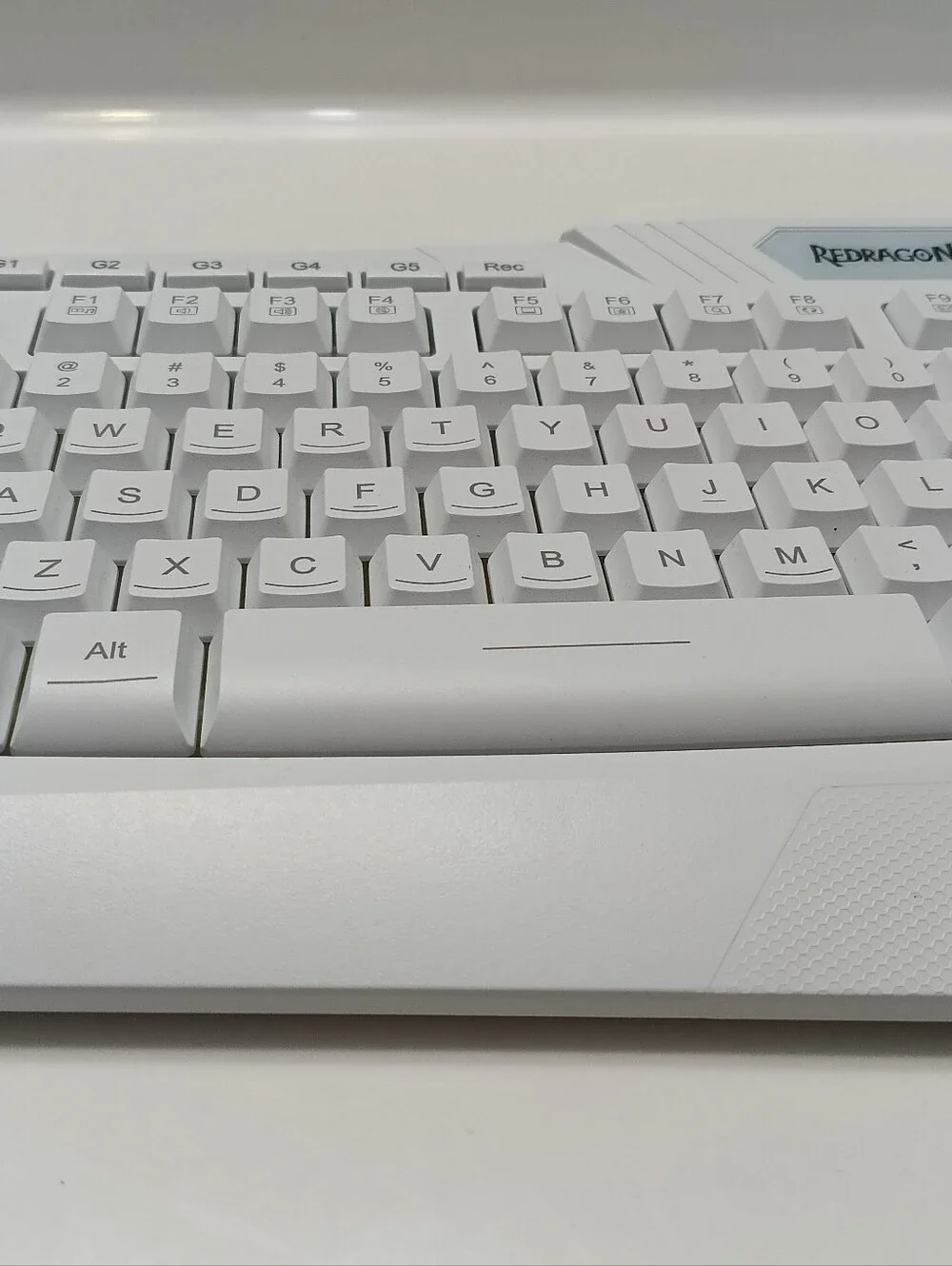 Redragon S101W-1 White Wired Gaming Keyboard & Mouse Combo RGB USB New Open Box